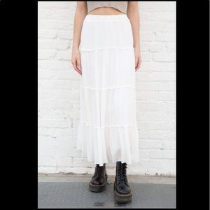brandy melville white izzy skirt
